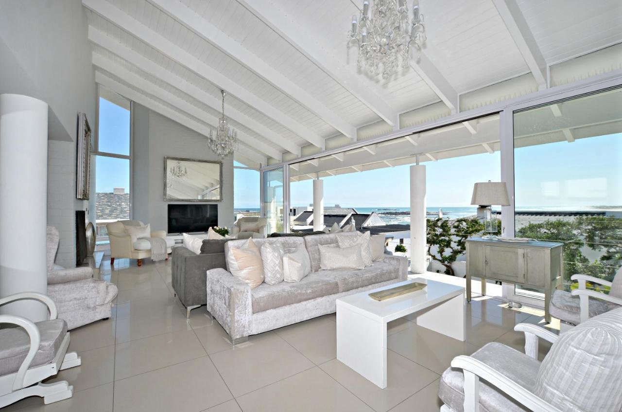 White Waves Beach House Блубергстранд Екстериор снимка