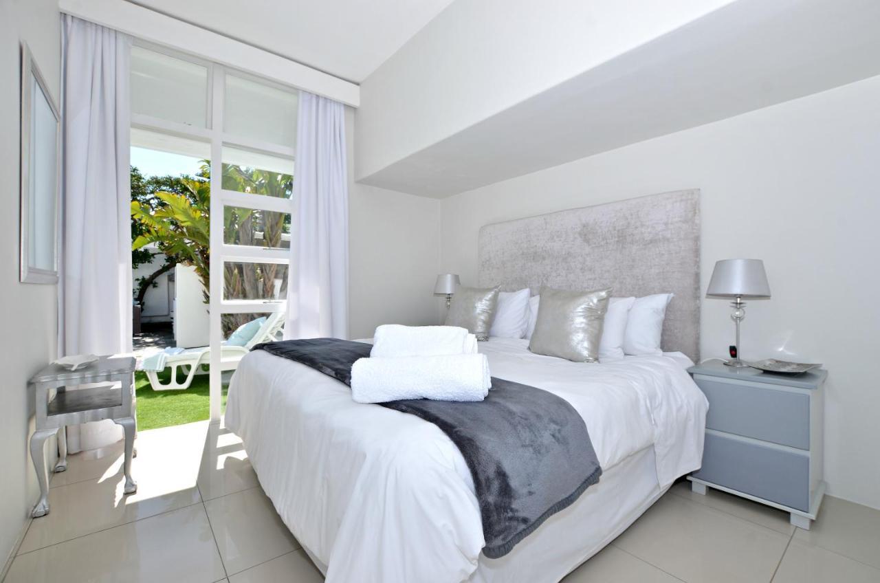 White Waves Beach House Блубергстранд Екстериор снимка